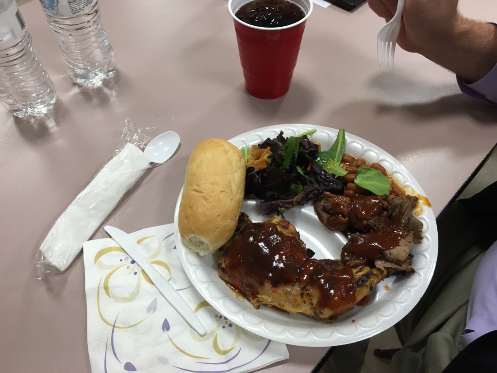 PBVUSD_MUSIC's tweet photo. @calkeyboards Thank you for the Salty's BBQ Luncheon #pbvcon @panamasupt @DoctorBianchi @csiconnect @CMEA_CalMusicEd https://t.co/lJPTI6CjIV