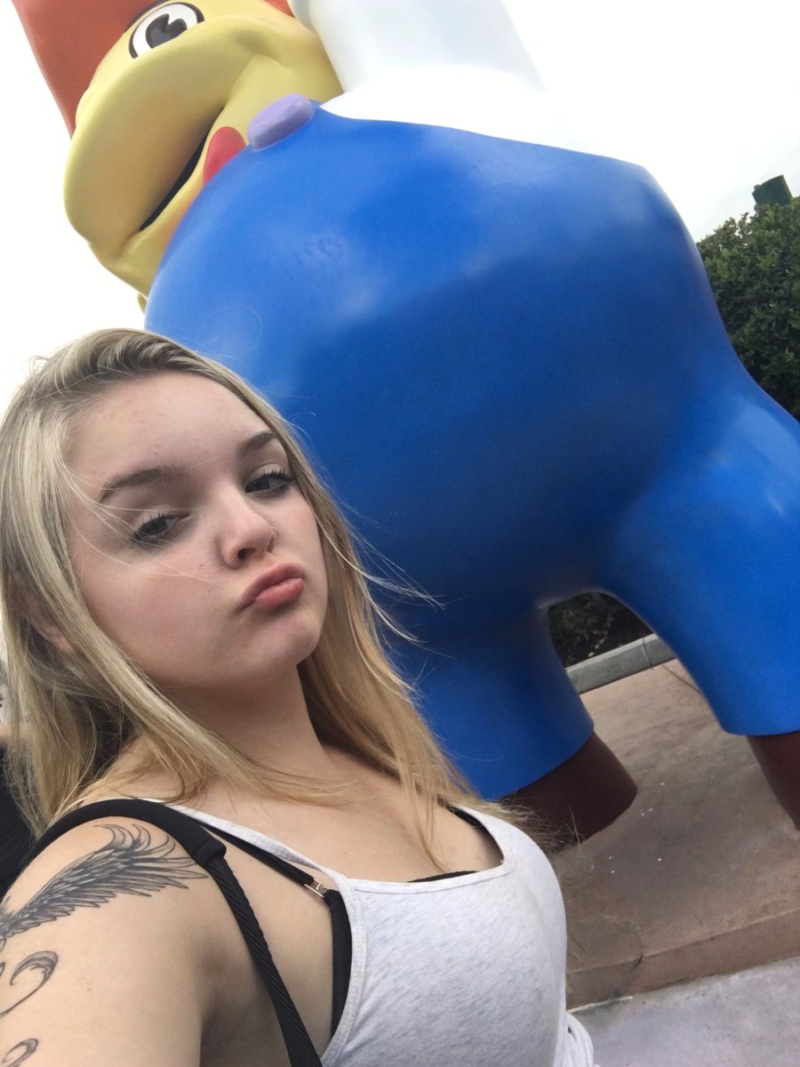 rocioailin66's tweet image. ESTO ES PARA SIEMPRE LA PUTA MADRE QUE LO PARIO  #FunTimeMemories @Funtime15