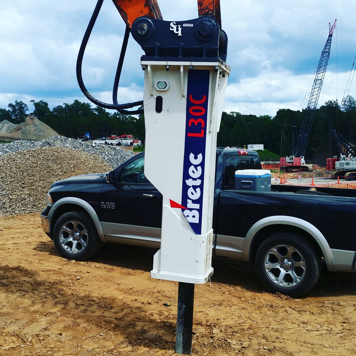 doran_jason's tweet photo. New Bretec L30c hammer about to have a smashing time in GA.  https://t.co/2jYcHBLraW https://t.co/cpBDuQjeWP