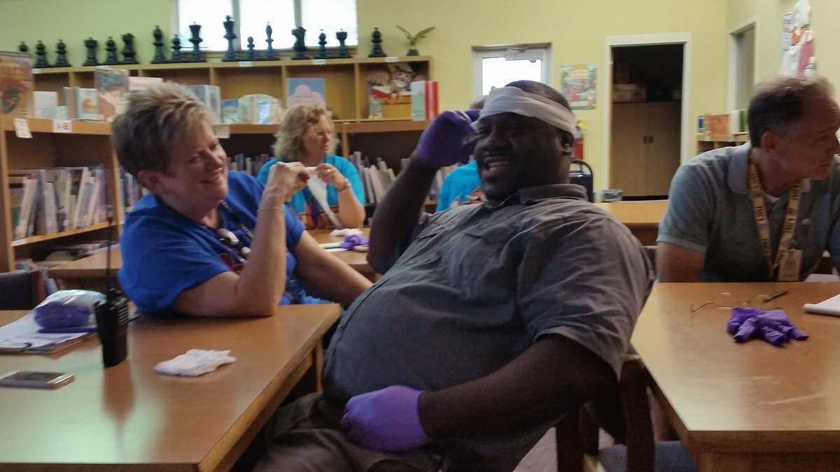 Mr. Williams receiving help with injury.<a href="/DurantEagles/">Durant Elementary</a> <a href="/janetkehoe/">Janet Kehoe</a> <a href="/khare_dres/">Kristen Hare</a>