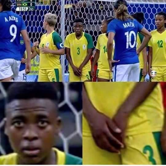 FootballFunnys's tweet photo. Wait a second... https://t.co/16iqXY83qN