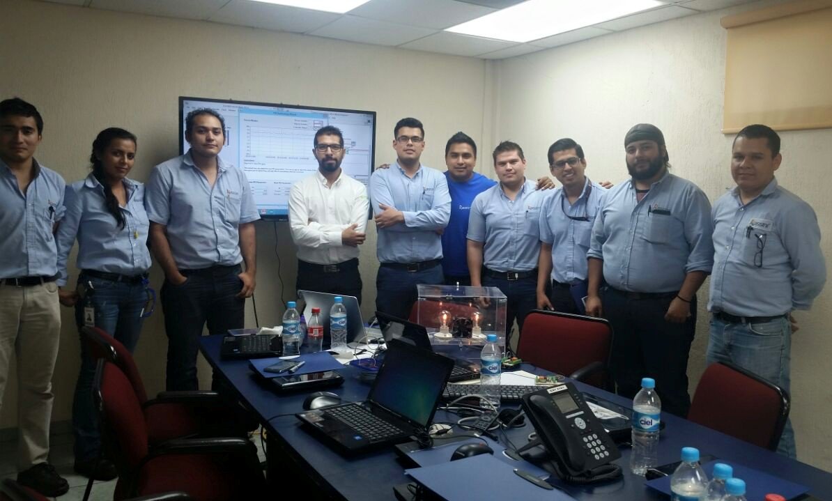 IntroidInc's tweet photo. ¡Éxito total el curso de "Labview y sistemas de adquisición de datos" impartido por Introid a #Rassini ! #introidInc https://t.co/qYkl5gMbQs
