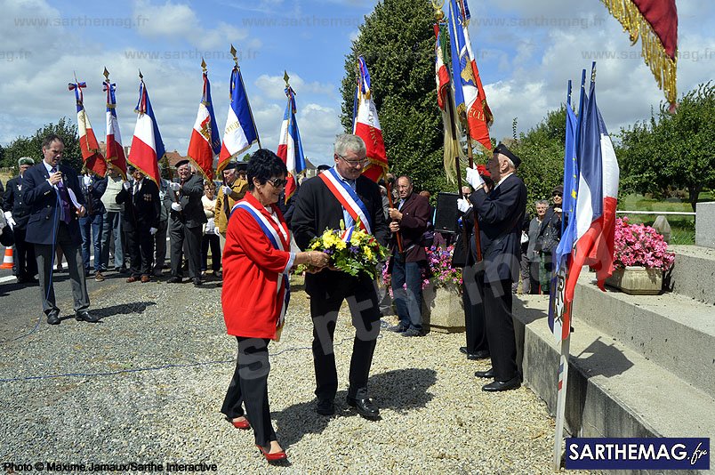 sarthemagfr's tweet image. Il y a 72 ans, la #Sarthe libérée... La #RouteLeclerc a sillonné le #NordSarthe sur les traces de la #2eDB. #Mémoire