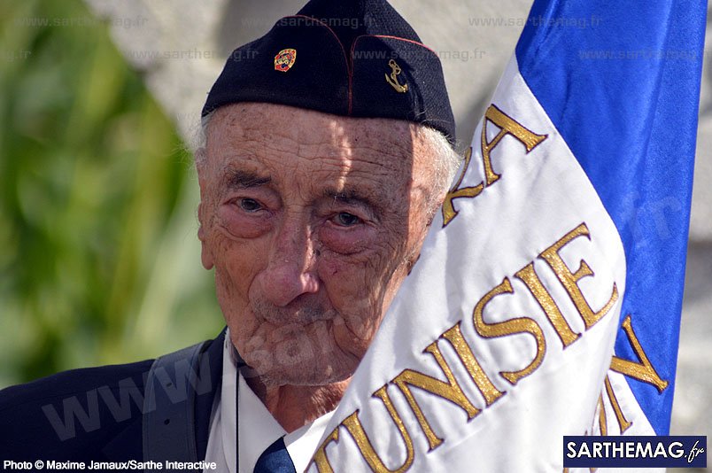 sarthemagfr's tweet image. Il y a 72 ans, la #Sarthe libérée... La #RouteLeclerc a sillonné le #NordSarthe sur les traces de la #2eDB. #Mémoire