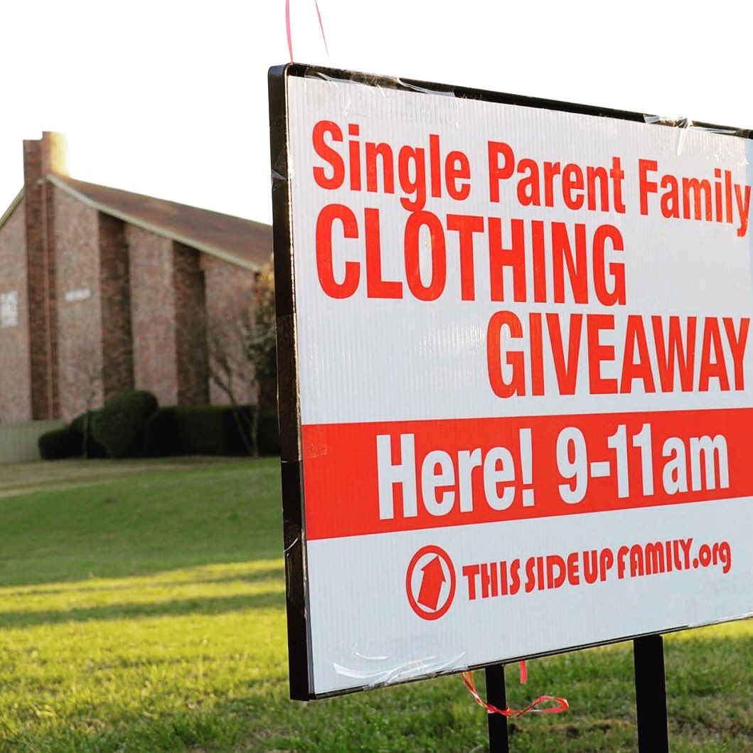 PlanoBibleChapl's tweet photo. FREE Clothing Give Away for Single Parents &amp; Kids this Saturday, August 13 from 9:00-11:00am. #thissideupfamily #PBC https://t.co/j7X53eIj5z