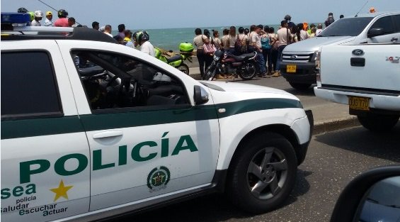 Adolescente se lanzó del piso 26 y vivió para contarlo en Cartagena 

elgrifonoticias.com/index.php/judi…