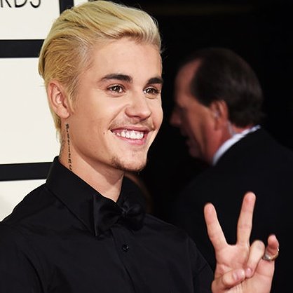 stellloverbands's tweet photo. Your smile, your eyes. I you believe. I'm Forever belieber for you...❤ @justinbieber https://t.co/Ncdku368r6