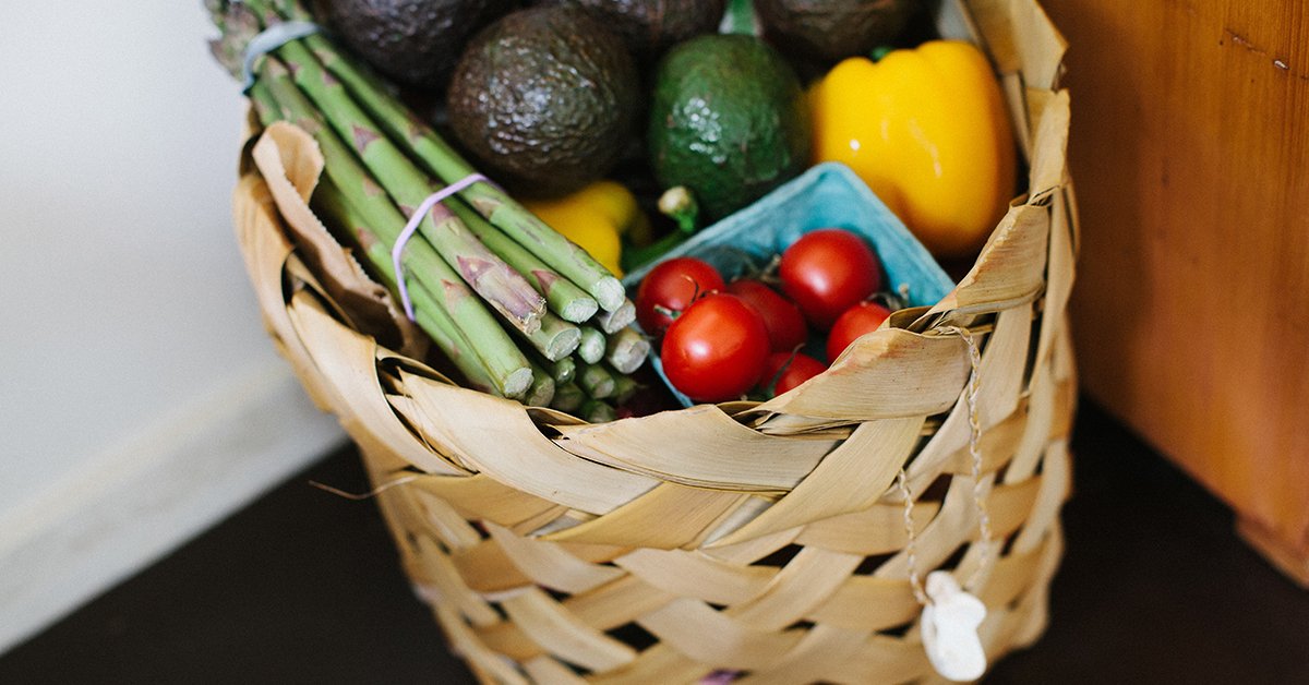 CreditGuardUSA's tweet photo. Follow these tips to feed your entire family for only $50 a week. https://t.co/QQu14vGqRW #groceries #budget https://t.co/tXoqhMZwtu