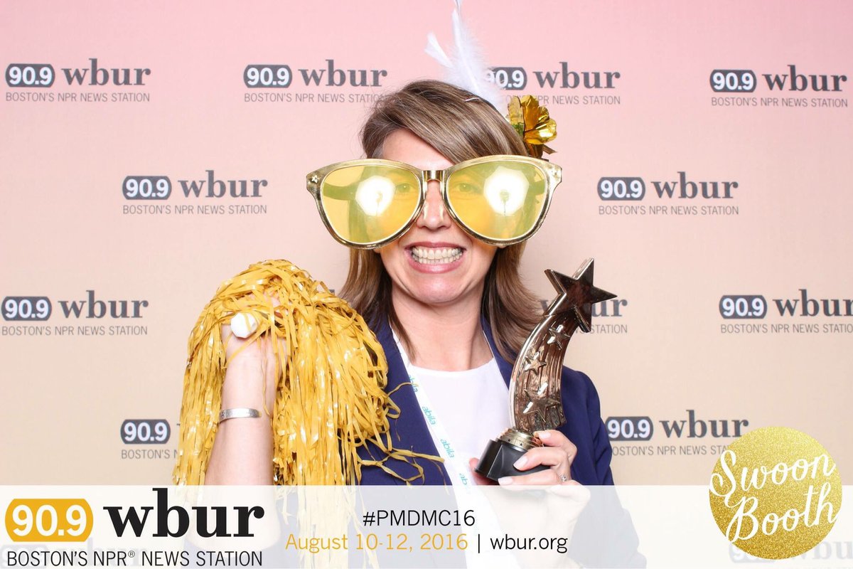 CharityJen's tweet photo. Great time hanging with @WBUR in their #SwoonBooth at #PMDMC16! (Major awards aplenty!) https://t.co/ExesCc6ADo