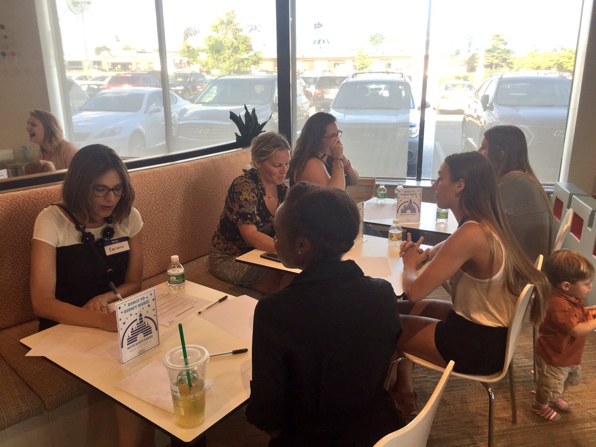 Lullaby_Sitters's tweet photo. We spy our friends from @IndysChild and @theCityMomsIndy at #SpeedSitting! Thanks for joining us! https://t.co/4dpqpJlJ8N