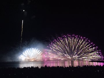 三国花火大会22の混雑 渋滞状況や駐車場は 屋台や時間も 全国混雑ラボ