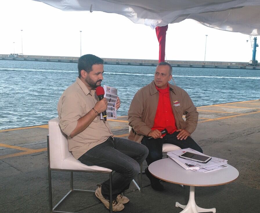 ConElMazoDando's tweet photo. Sistema Portuario Nacional contribuirá con el impulso de la Agenda Económica Bolivariana - https://t.co/Je3gBfYYxn https://t.co/sm56nVtCOZ