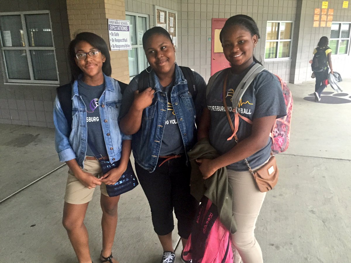 nrburgermiddle's tweet photo. Congrats! BMS Volleyball on the WIN tonight #TogetherBurgerWINS #bmsforwardtogether @HPSD @HPSDSports https://t.co/aazDdQ6HpE