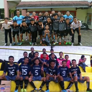 AMFajar_370's tweet photo. #MyTeam #MyBrother #Happy #SMP3Rck #SMP4Bdg https://t.co/gbM3PWDv0j
