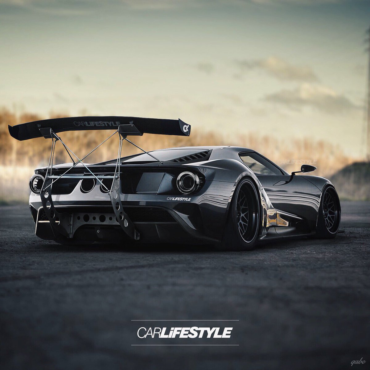 HRE_Wheels's tweet image. Keep your mild, we'll go wild #hre @CAR_LiFESTYLE