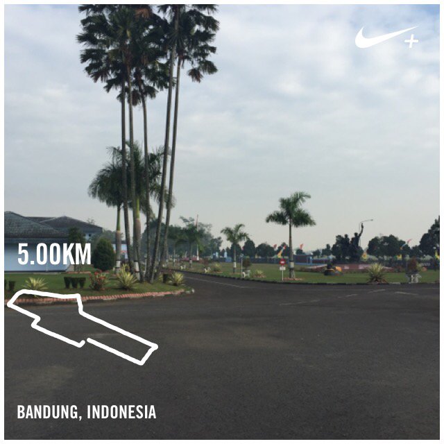 I just ran 5.00 km @ a 5'39''/km pace with Nike+. go.nike.com/020pppj1 #nikeplus