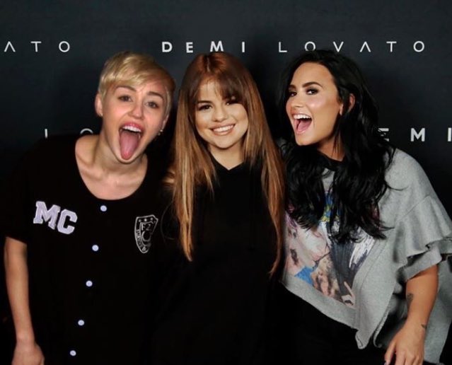 HOPEMINAJ's tweet image. imagens de dor e sofrimento