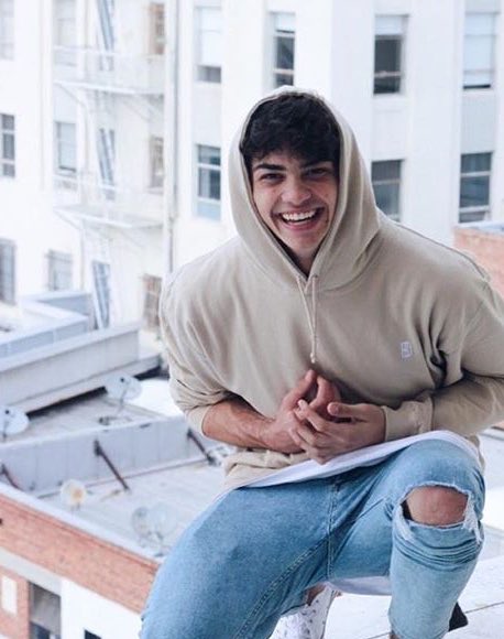 reneesbrie's tweet photo. 11. noah centineo
- hes tall i like it
- overlooked 
- a very good jesus
- dallas from austin and ally tho https://t.co/xM61nlRPj4