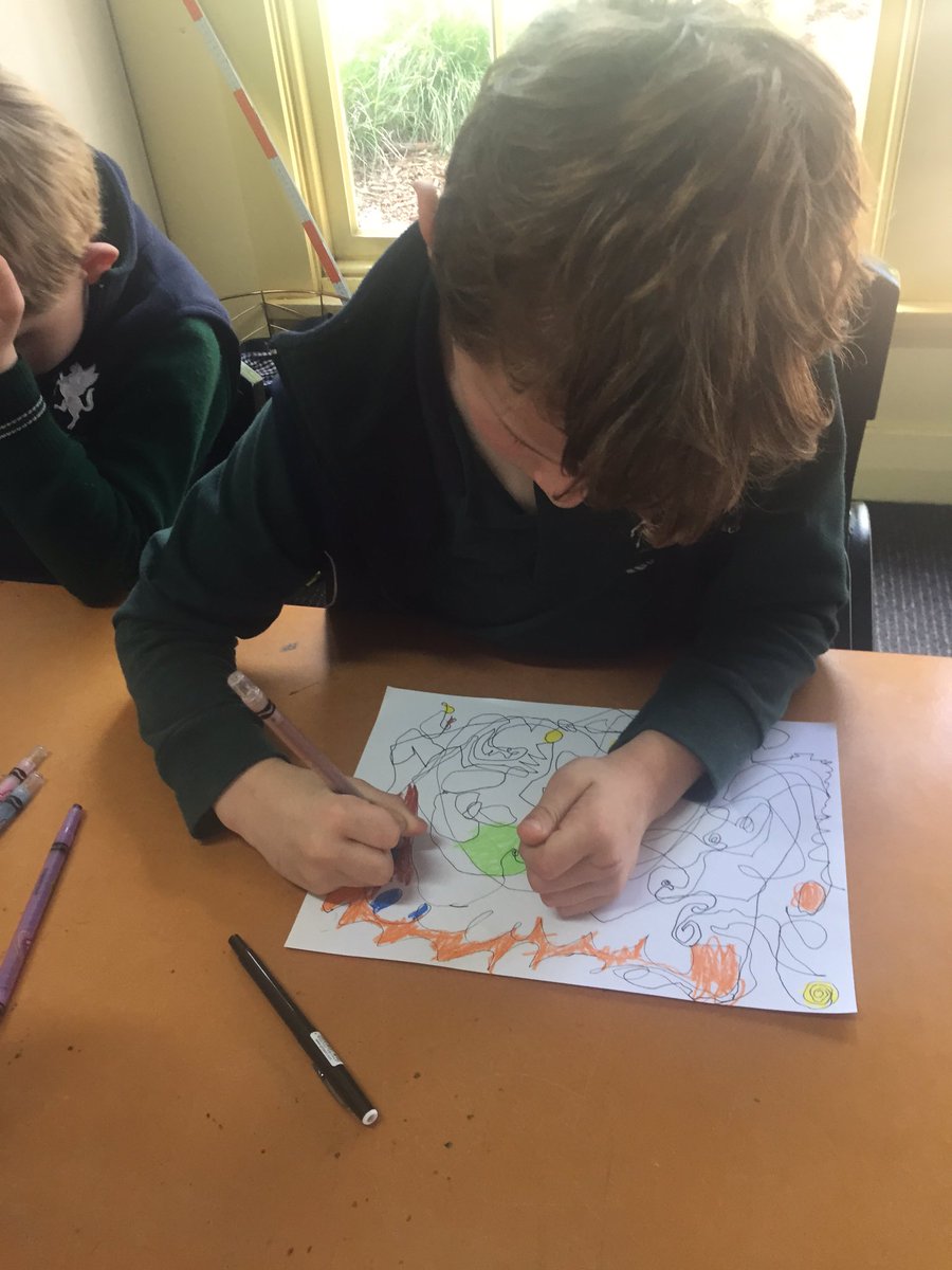 TGCOneA's tweet photo. Finding focus and calm through the art of drawing #mindfulness #continuouslines https://t.co/Z9OZ9rGONH