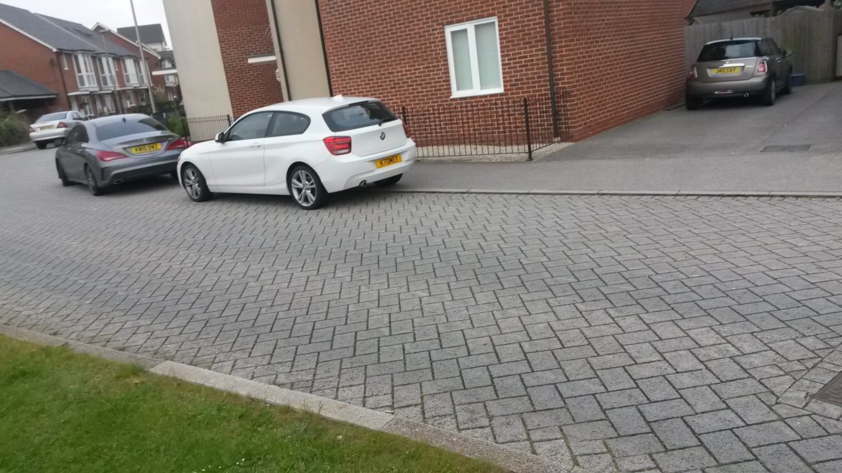 Oxley Parker (oxleyparker) Twitter