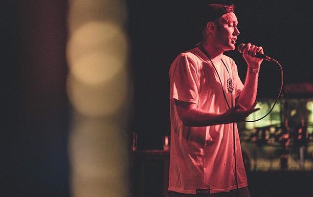 CTFGLOBAL's tweet photo. Yet another action shot of CTF artist @FadeHipHop performing in Colorado. #CTFGLOBAL https://t.co/vyYy0y5Rmz