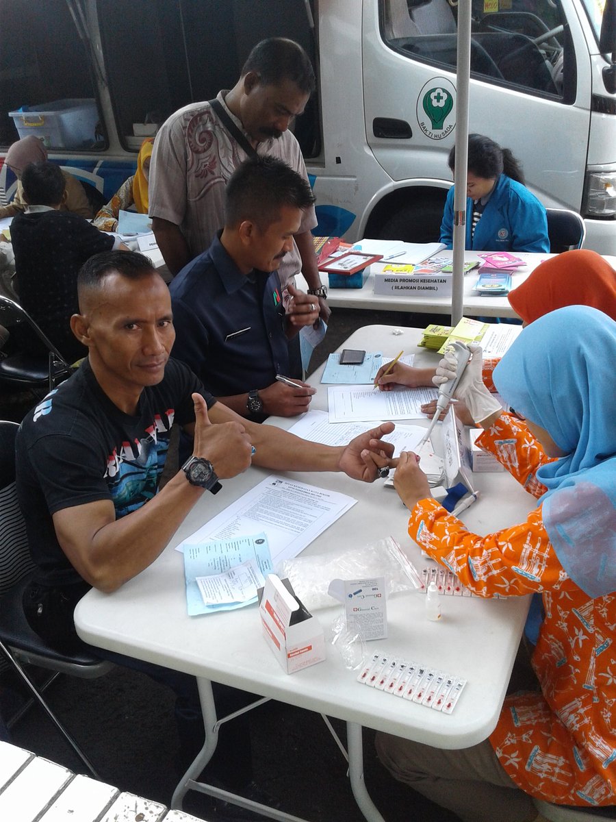 PLAZABOGOR's tweet photo. @pasarkotabogor periksakan kesehatan personil @PLAZABOGORagarprimadlm bertgas @BogorDinkes @andriyuli @dharumantaka https://t.co/FoQoRsKTxs