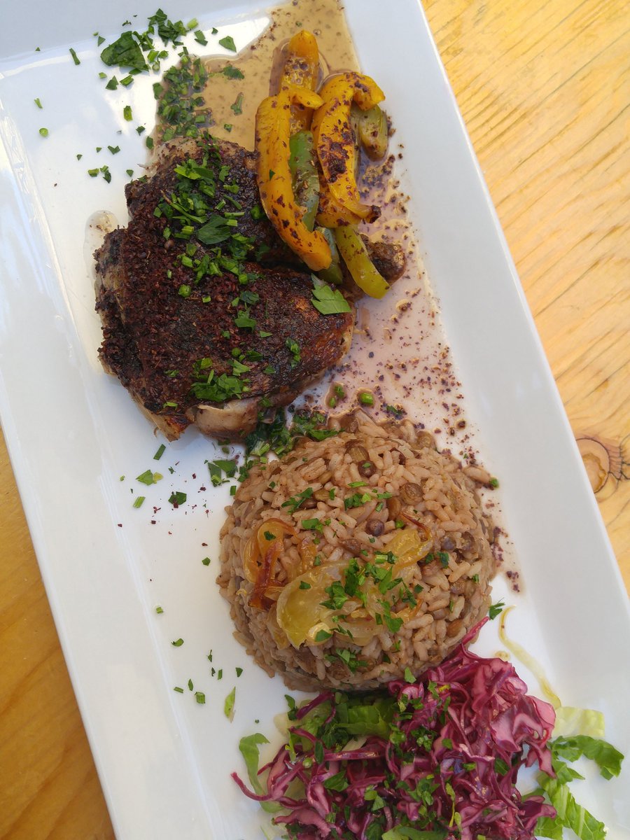 VanEastVillage's tweet photo. Look at these magnificent dishes at @TamamVEV The flavours are divine! #Palestiniancooking
+ it's air conditioned. https://t.co/VH3BSbzAIh