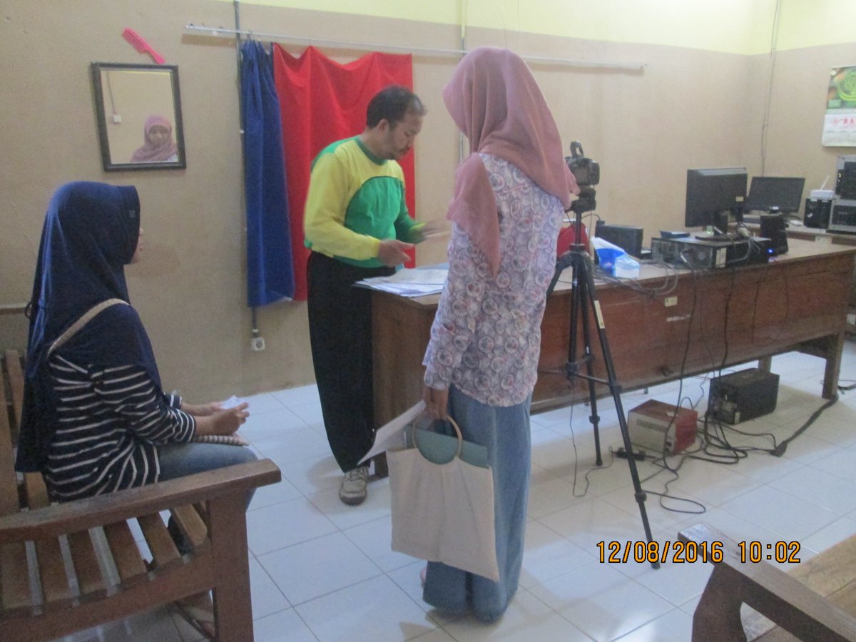 Kec. Cepu menduduki peringkat 1 Penilaian Pelayanan Publik Kecamatan Tk. Kab. Blora 2016. Smoga slalu yg terbaik.