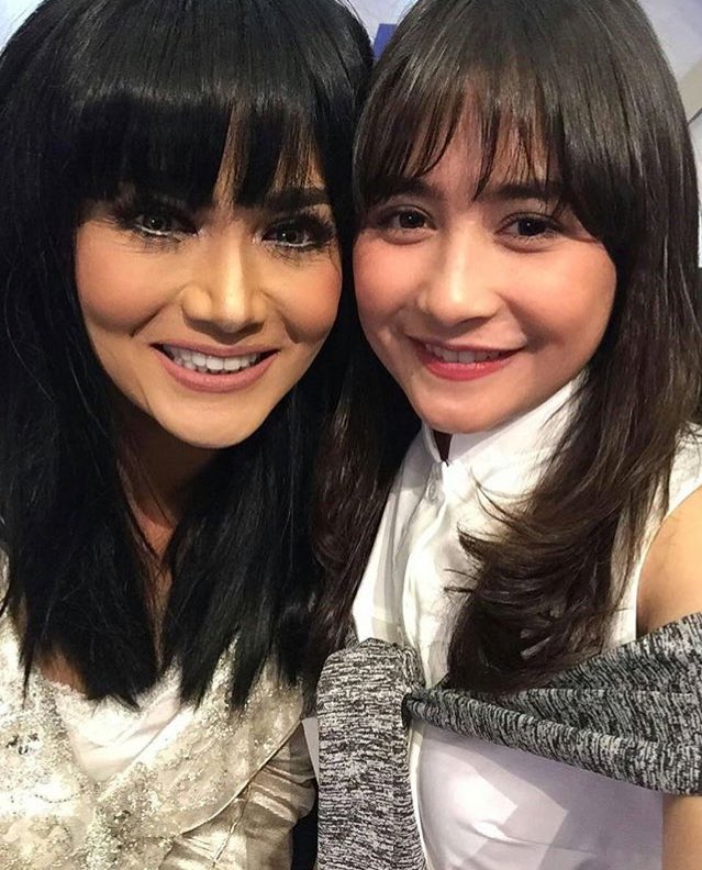 PrillversLMBK_'s tweet photo. Little princess @PrillyBie with mami @KrisDayantiRL 💕💕💕 https://t.co/O0i43KZEbl