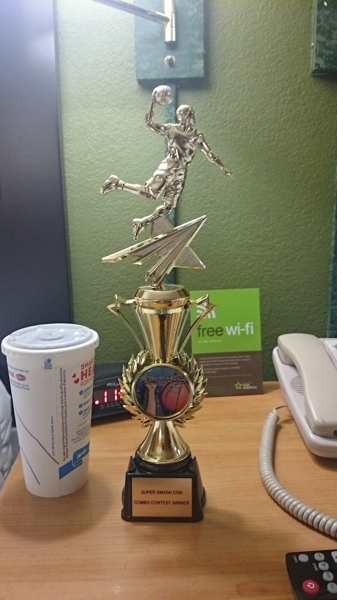 P ピー スーパーマリオrpg投稿中 優勝トロフィーバスケットボールなんだけどwwww 流石に文字は違うけど T Co Wfurbjg9lm Twitter P ピー スーパーマリオrpg投稿中 優勝トロフィーバスケットボールなんだけどwwww 流石に文字は違うけど T Co Wfurbjg9lm Twitter