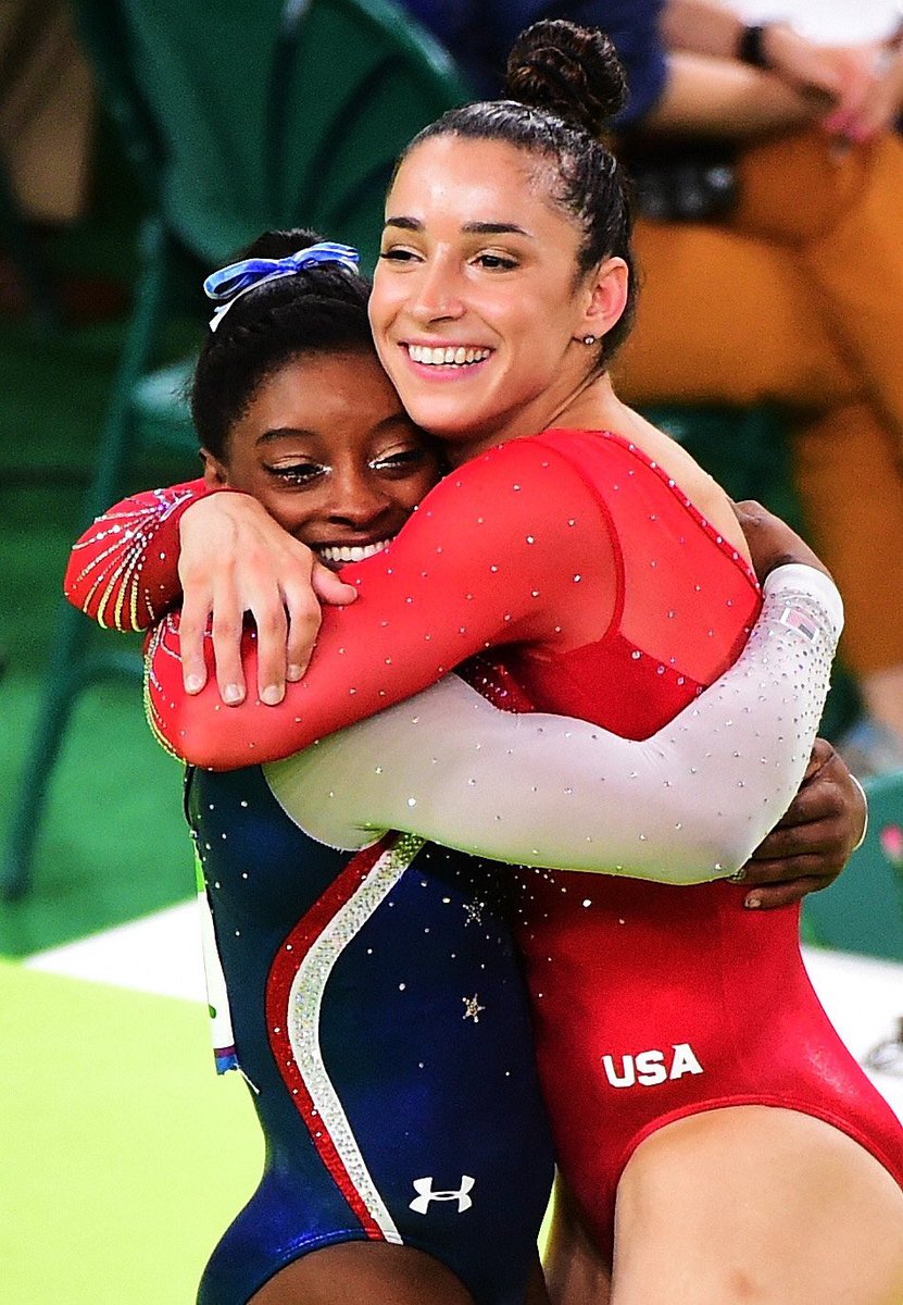 hanniee91's tweet image. These girls 🇺🇸🙌 America thanks you. We needed this. #supportwomen #nottrumpsamerica #USAfuckyeah