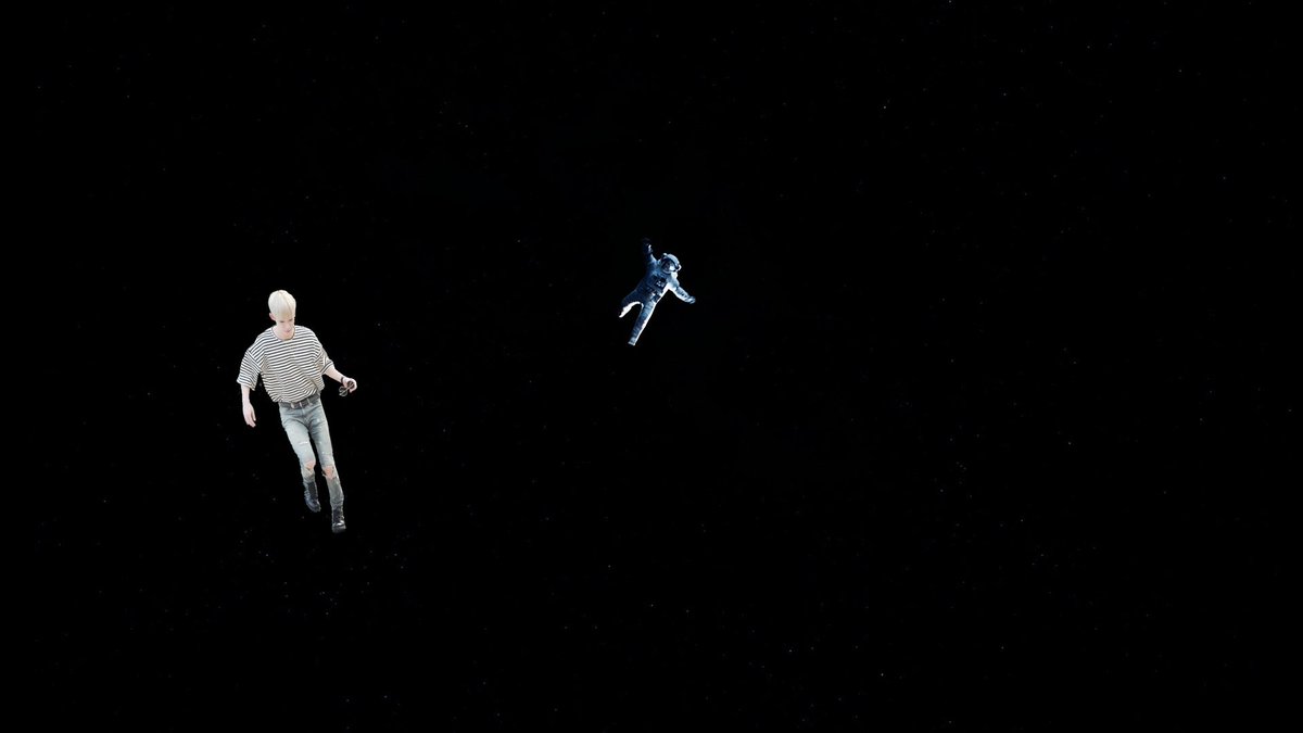 fiveminutephoto's tweet photo. .@shinshoseok Sorry it took so long, we watched Gravity for some inspiration. #FiveMinutePhotoshop https://t.co/DB9BnKyxZA