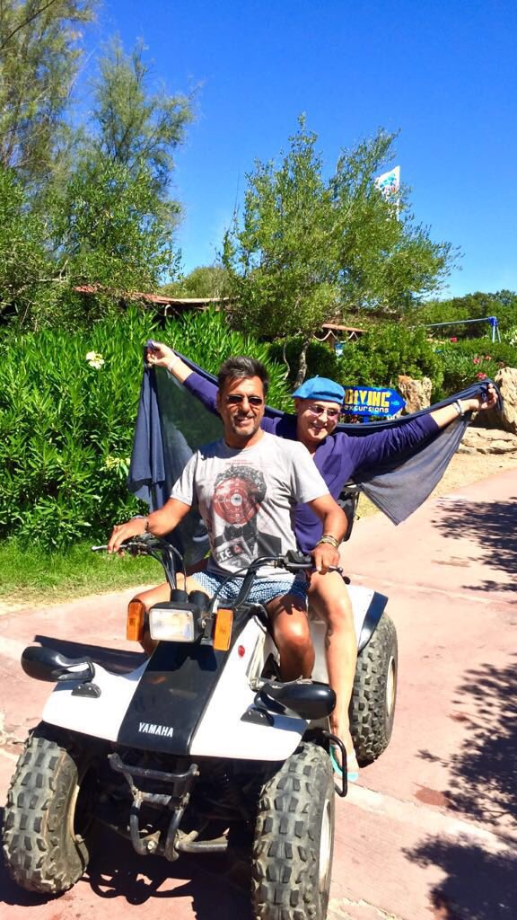 rtl1025's tweet photo. #miseriaenobiltà anche oggi siamo qui quo quad!😜 #colonnabeach #valtur #Sardegna https://t.co/P9mxs9YQYJ
