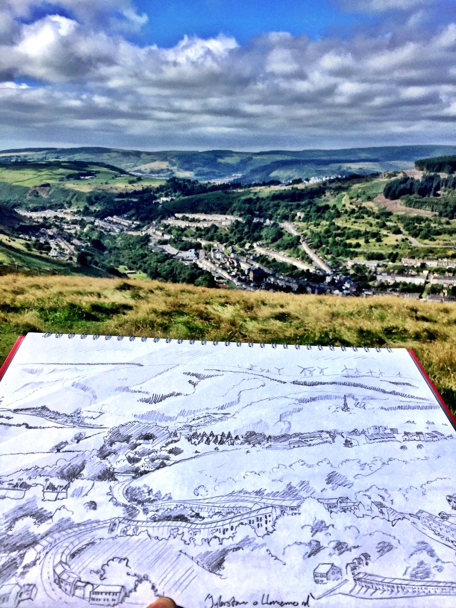 sionmun's tweet photo. Sketch paratoi ola'r wsos o Tylorstown o Llanwonno rd am #MwyoBobolyRhondda Last prep sketch of the week https://t.co/zrCtIl6CRD