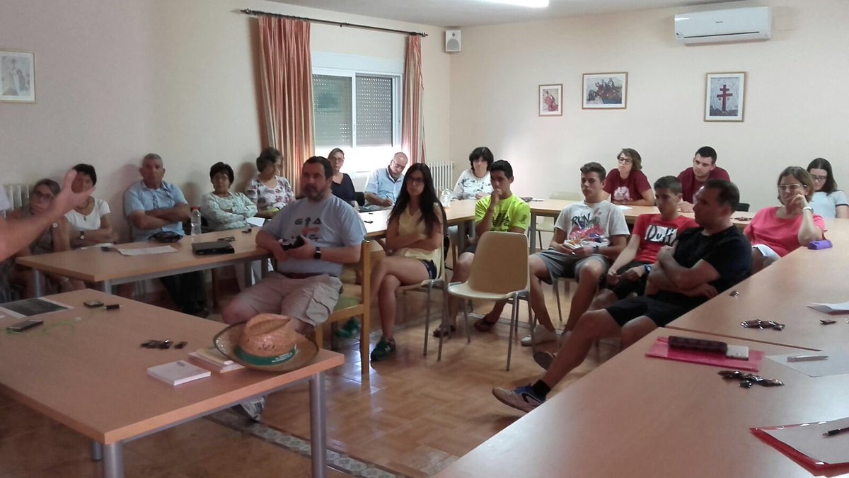 MisionesCReal's tweet photo. Primera ponencia de Luis Miguel Avilés "La misión ad gentes" https://t.co/ICdK5YCkET