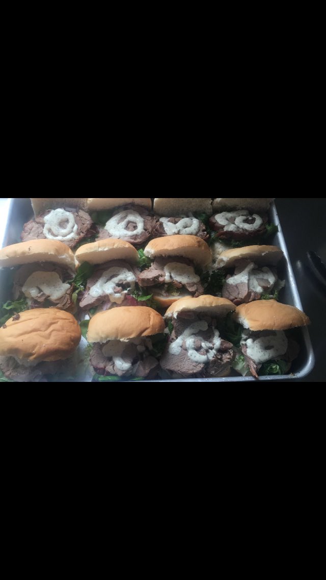 wardjonesB's tweet photo. Friday food provided by @HogFatherWales sublime company and quality food!!! https://t.co/31ZWe4XXie