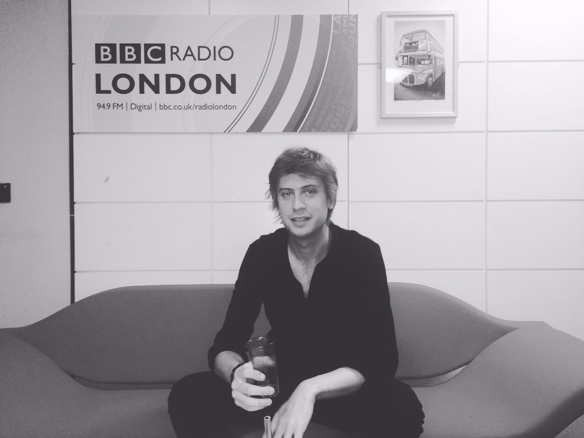 JamesSayerMusic's tweet photo. On @BBCRadioLondon with Robert elms just after 12! Tune in 🎹 https://t.co/oFsPUGJzm1
