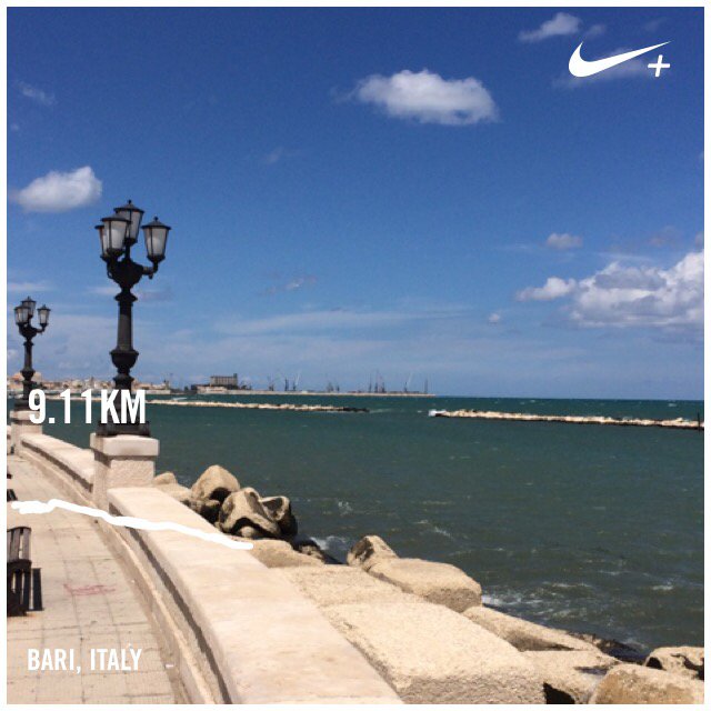 undersleeping15's tweet photo. Running Bari #runforfun #running #bari #summerrun I just ran 9.11 km with Nike+. https://t.co/ckblPClMWy #nikeplus https://t.co/CzR6LVwSzs