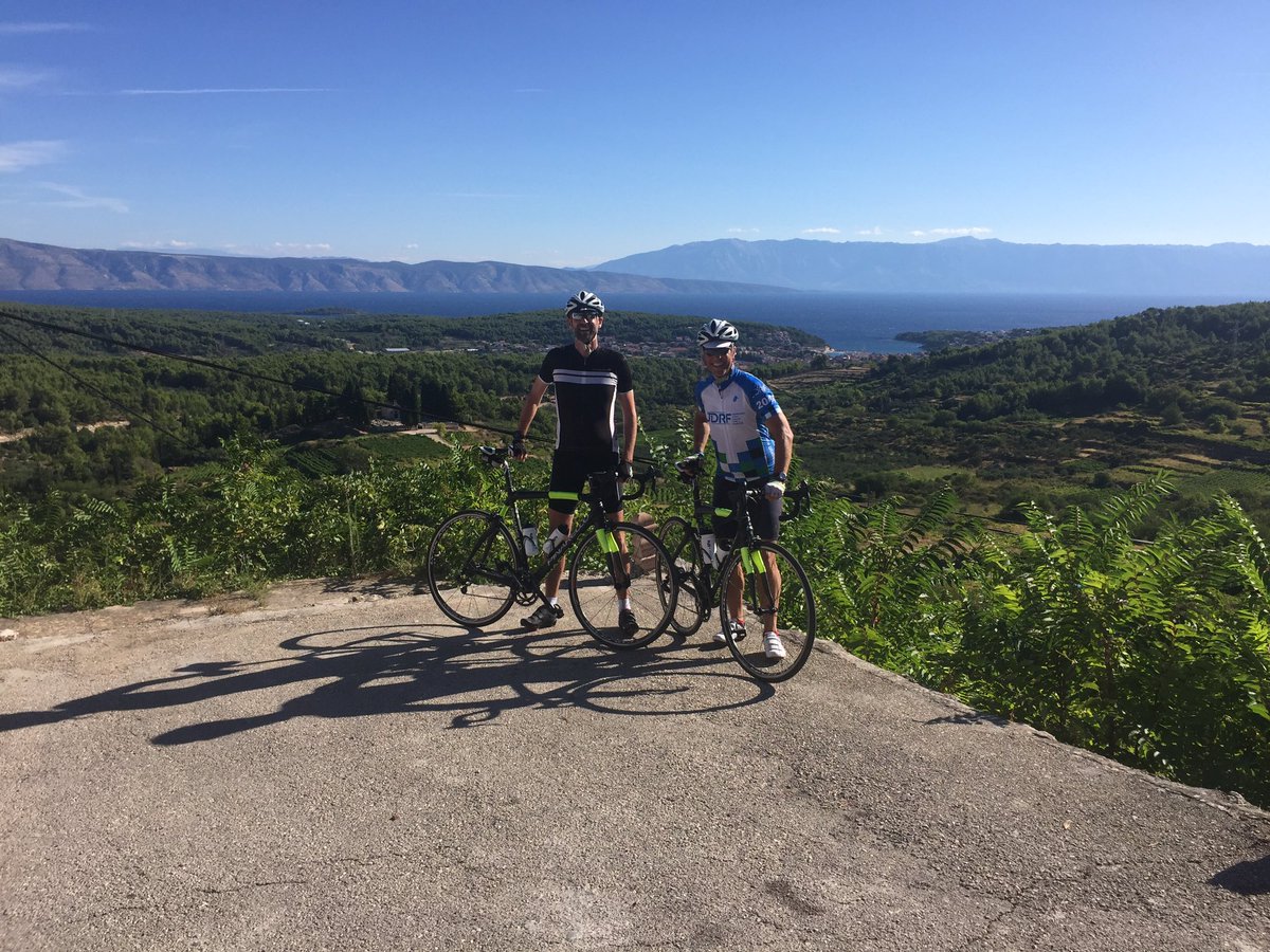 Toon2Nick's tweet photo. Great ride in Hvar today. Beautiful island @simmy66simmy @CychoCycle https://t.co/58bVZhpLDe