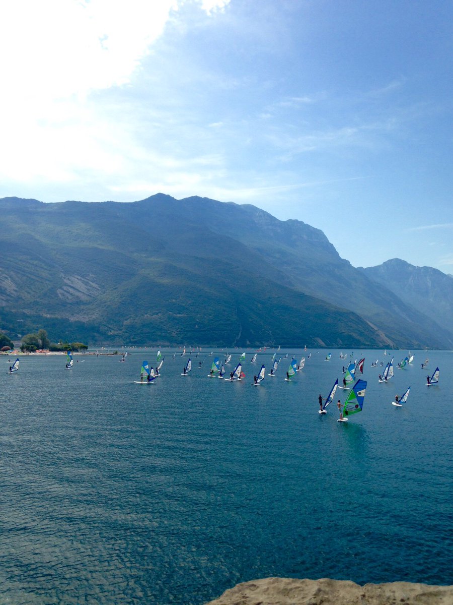 riva_summer's tweet photo. Look at all the sails on the lake! The morning is the best time for beginners. Give it a try #torbole #windsurfing https://t.co/c7BGxZTmAc