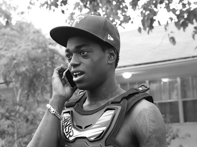 XXL's tweet photo. Hear @RaeSremmurd and @KodakBlack1k's "Real Chill" https://t.co/tTTMWmbKX1 https://t.co/MNScRah5hT