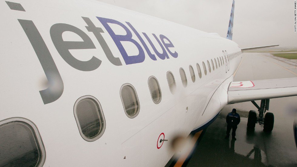 cnnbrk's tweet photo. 24 people hospitalized after Boston-Sacramento JetBlue flight hits turbulence, diverts. https://t.co/IXWsCTRDsk https://t.co/ve4IYVnU0Z