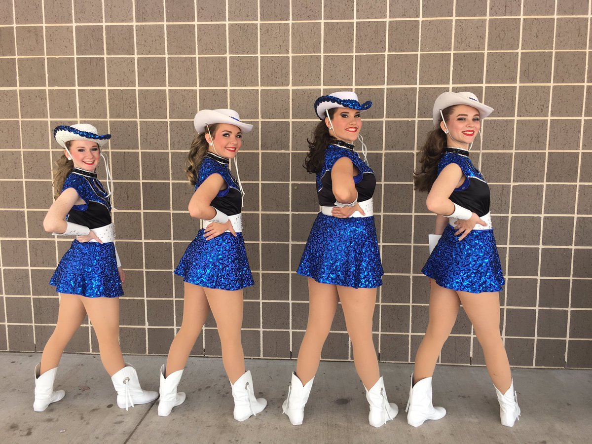 NCHSDanceTeams's tweet photo. Senior Bluebonnets! We love you girls(: #45thline https://t.co/tiCY0qmogI