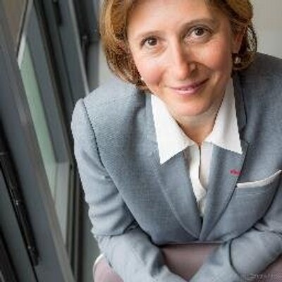 SKOLAEFormation's tweet photo. Les femmes #digitales à suivre 🐦 https://t.co/ephfJHPNJH 
@wrightnathalie @delphine @flokarras @leffet_papillon https://t.co/vey6hkphSf