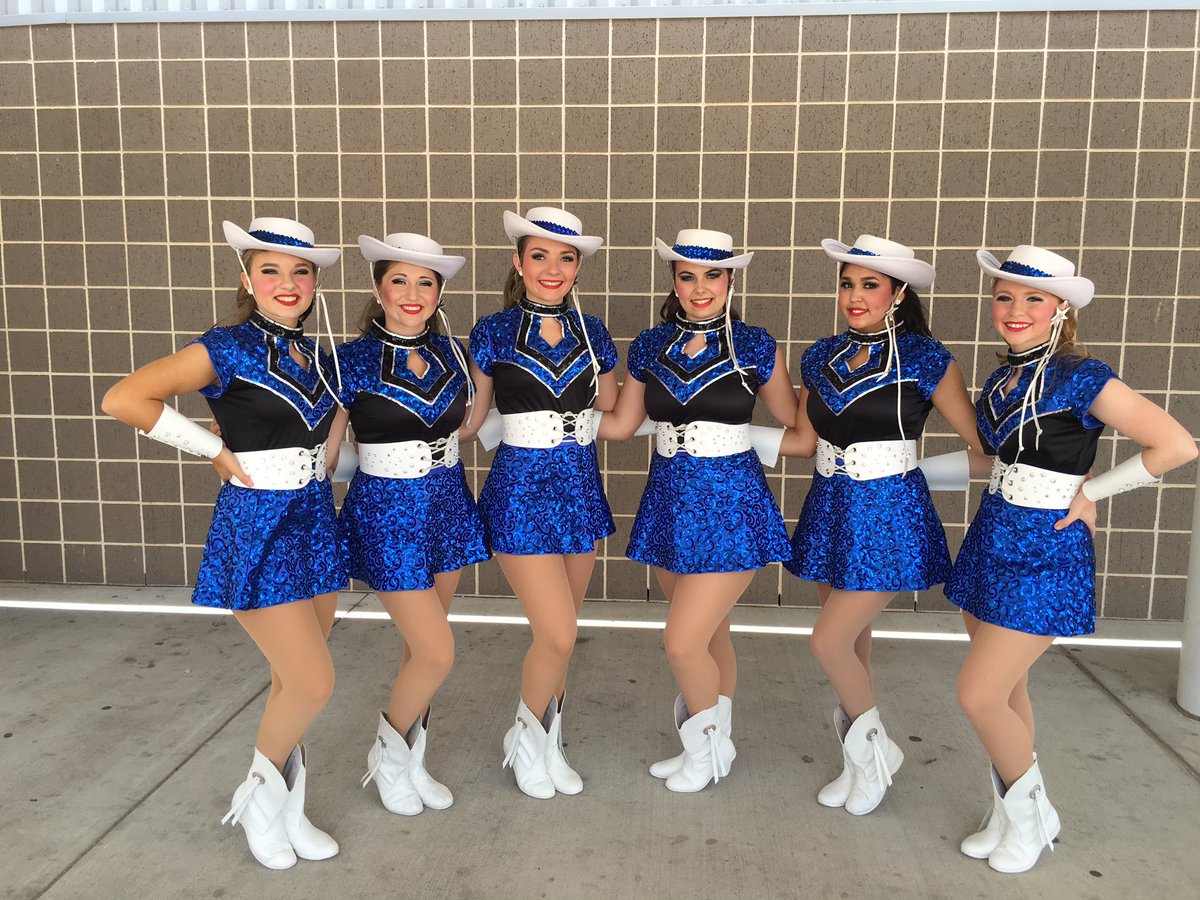 NCHSDanceTeams's tweet photo. 2016-2017 Social Officers. You ladies are amazing!! #45thline https://t.co/LyrxsSgC2T