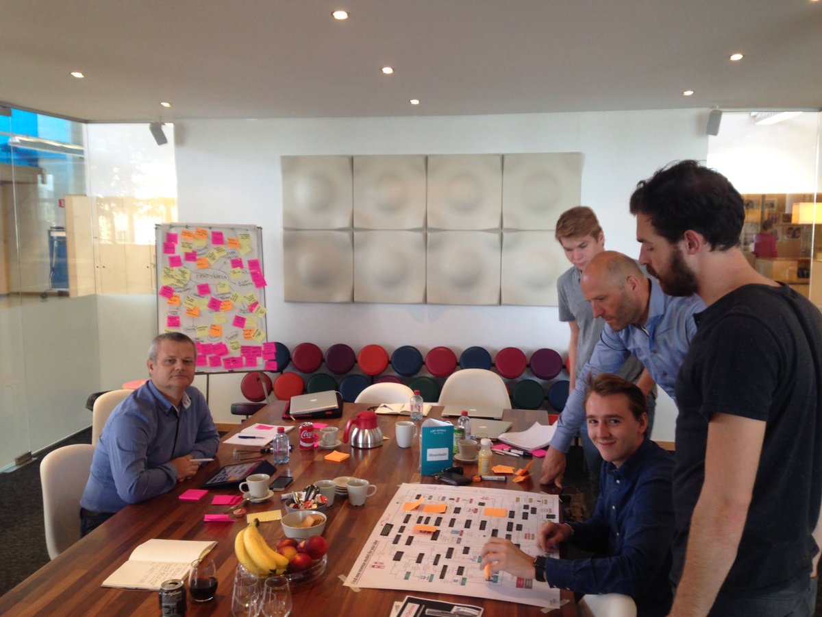 AereyBirdhouse's tweet photo. Business strategy and revenue model discussion with @PartyWatchApp and Nick from #boardofinno at @ldvunited offices. https://t.co/REaWAVW28J