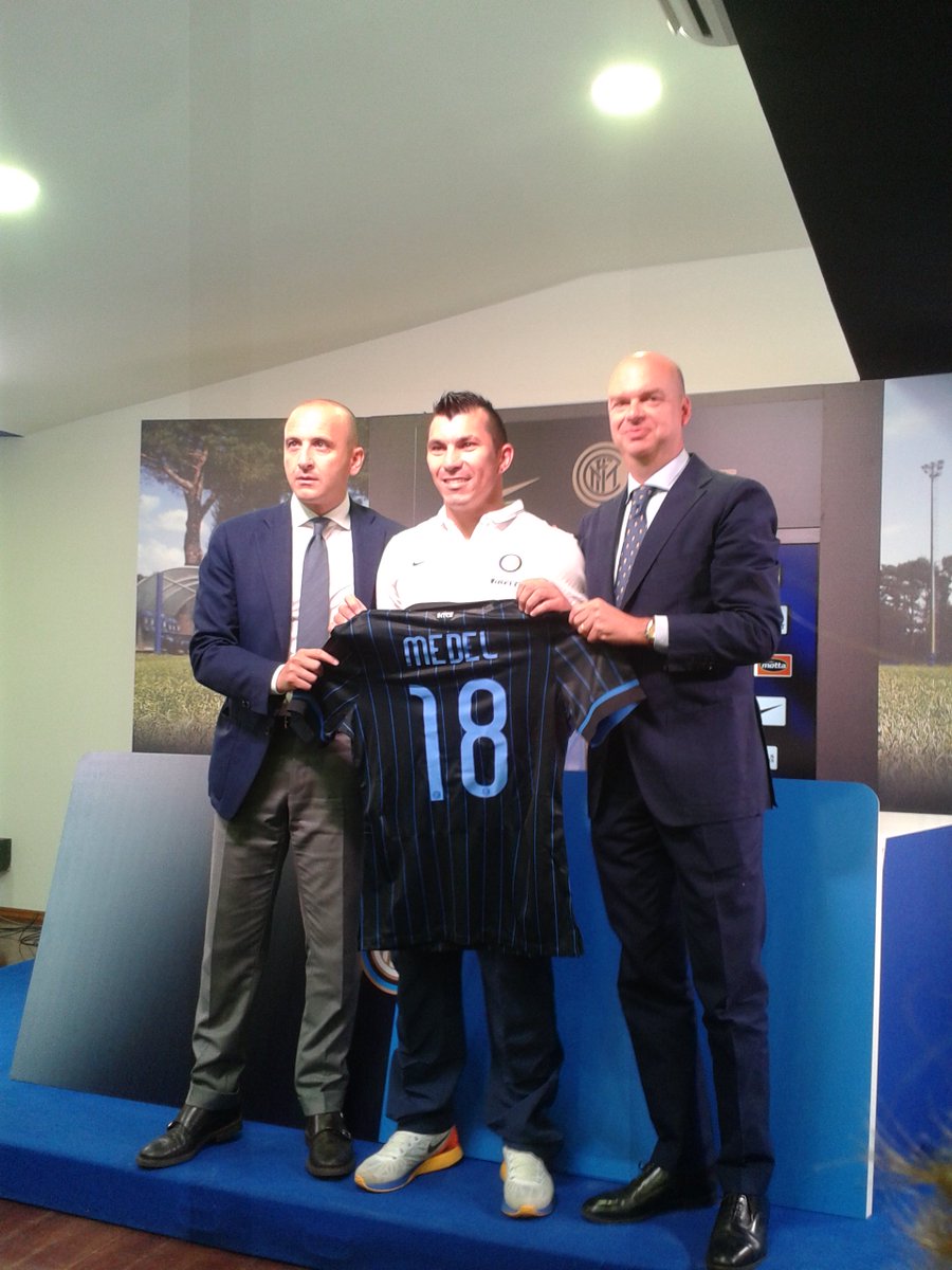 laganheart's tweet photo. ..ne resterà soltanto uno... (cit.) #amala #FCIM #Ausilio #Medel #Fassone #FieroDiPiero #GaryPride #MedelDetector https://t.co/XoW5EXEseK