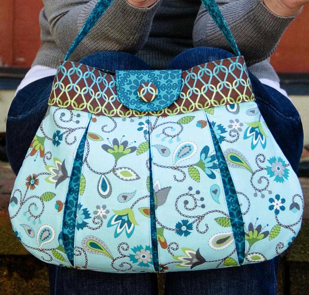 Caitlyn Handbag patternbag.com/2016/08/12/cai…