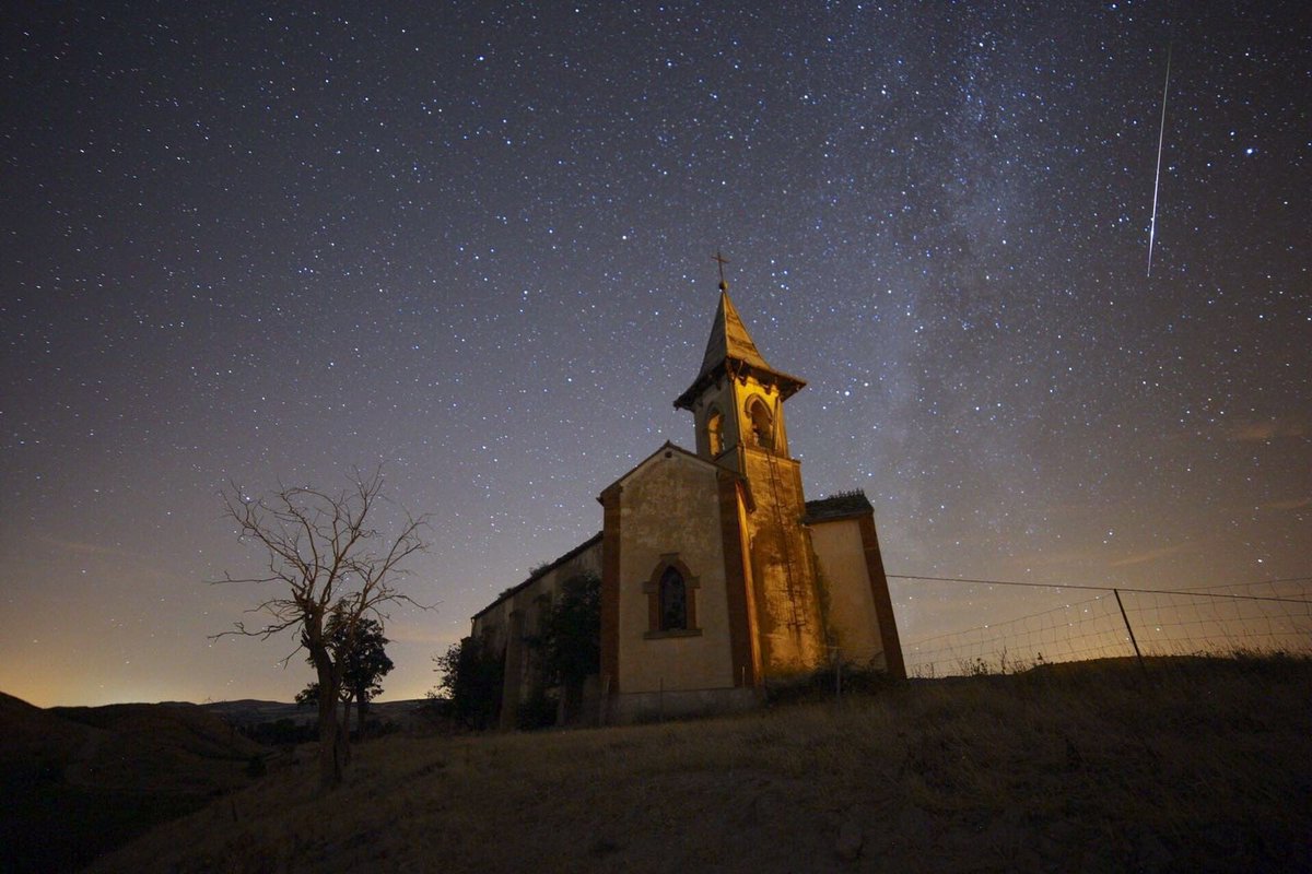 izarbelkartea's tweet image. PERSEIDAS 2016. fotos Iñaki Taboada desde Vergalijo (Navarra) y Belén Santamaría desde Erlaitz (gipuzkoa)