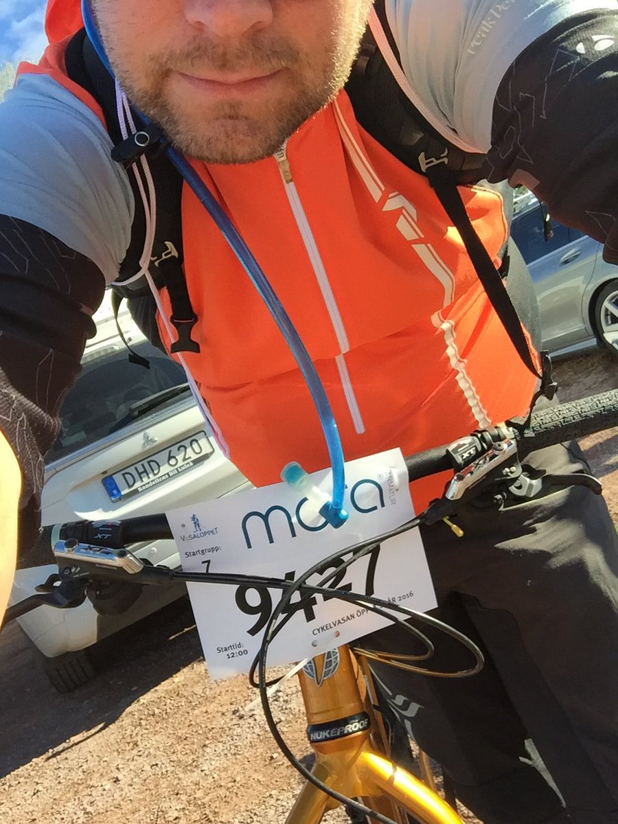 Lars Huring tweet media